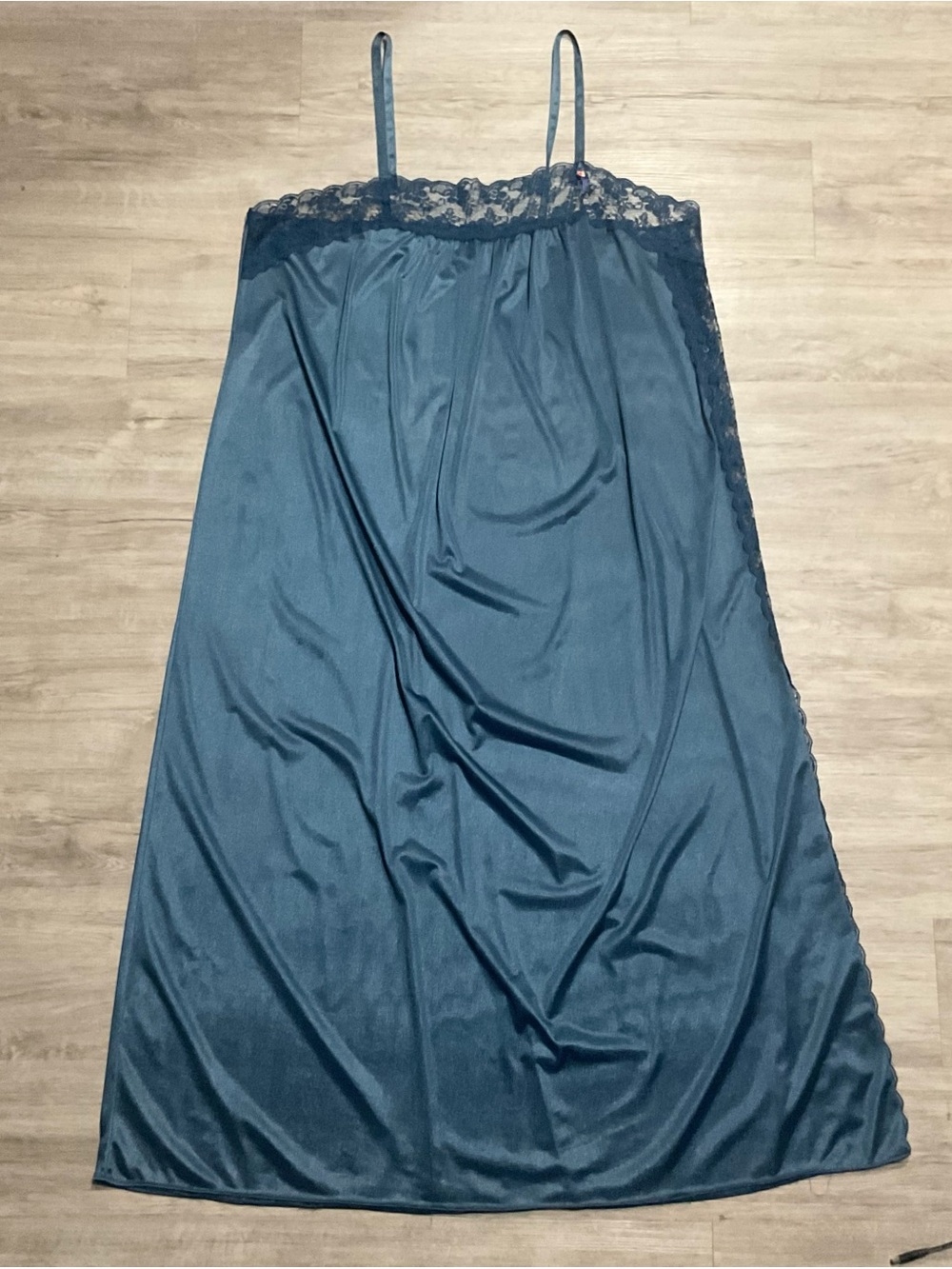 Vintage 1990’s Full Length Satin Lace Trim Maxi Length Nightgown Size XL